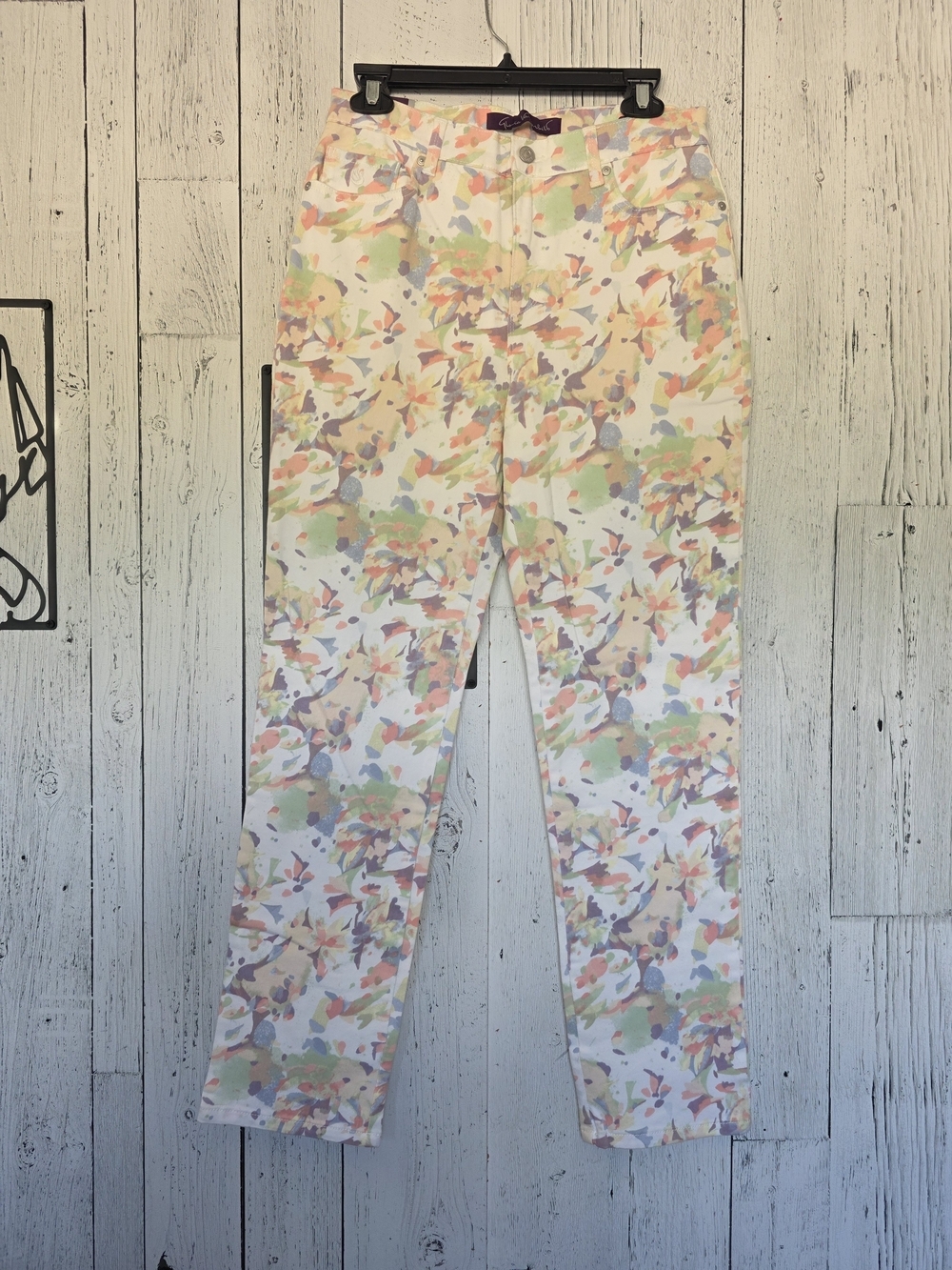 Gloria Vanderbilt Amanda Floral Print Swan Series Jeans NWT Size 6 Soft Touch